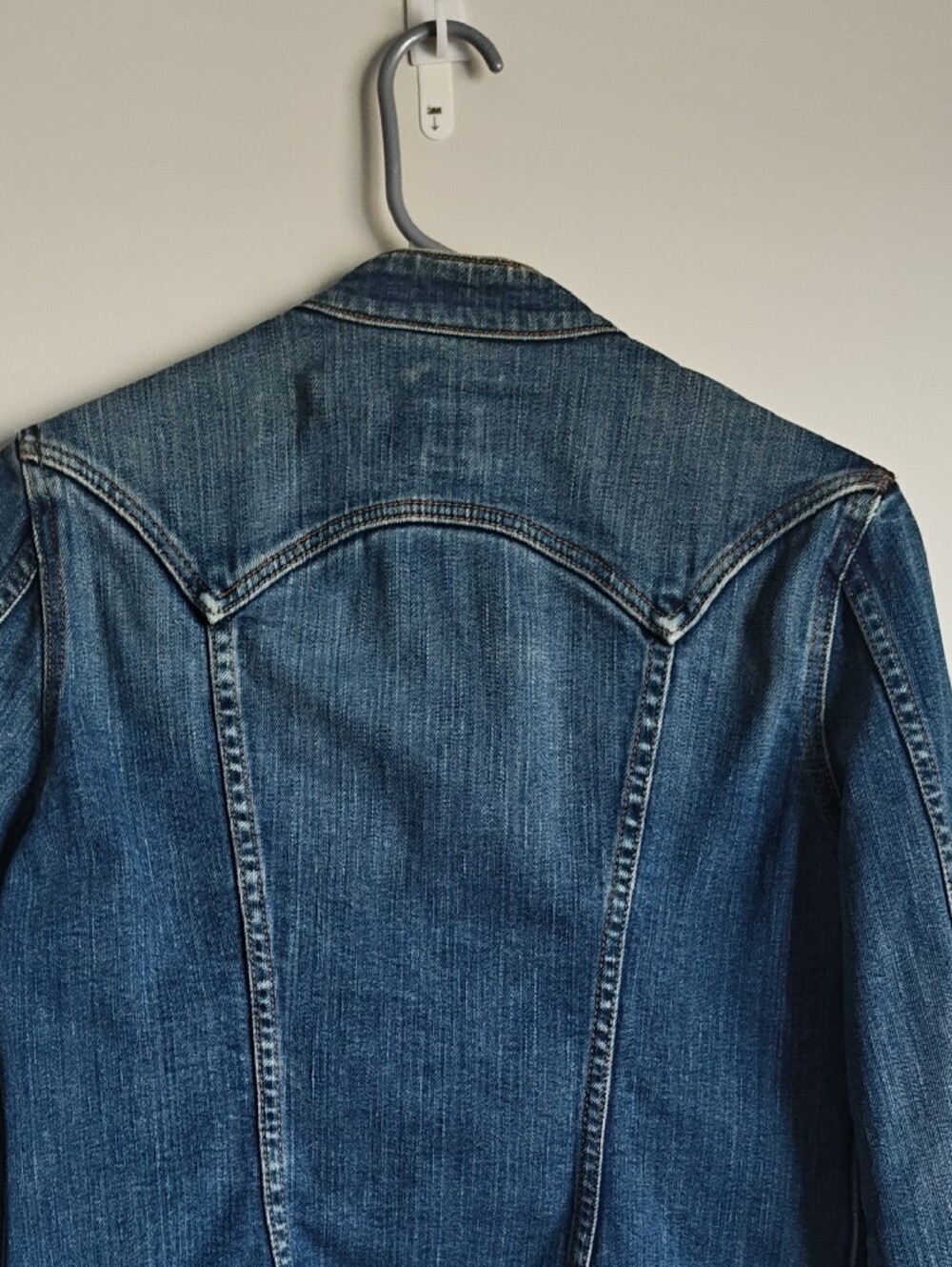 GAP Women's Medium Blue Denim Jacket with Stand Collar Like New ❤️ - Picture 8 of 10
